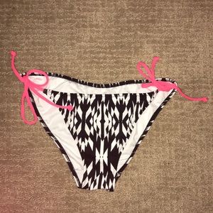 Victoria’s Secret Swimsuit Bottoms
